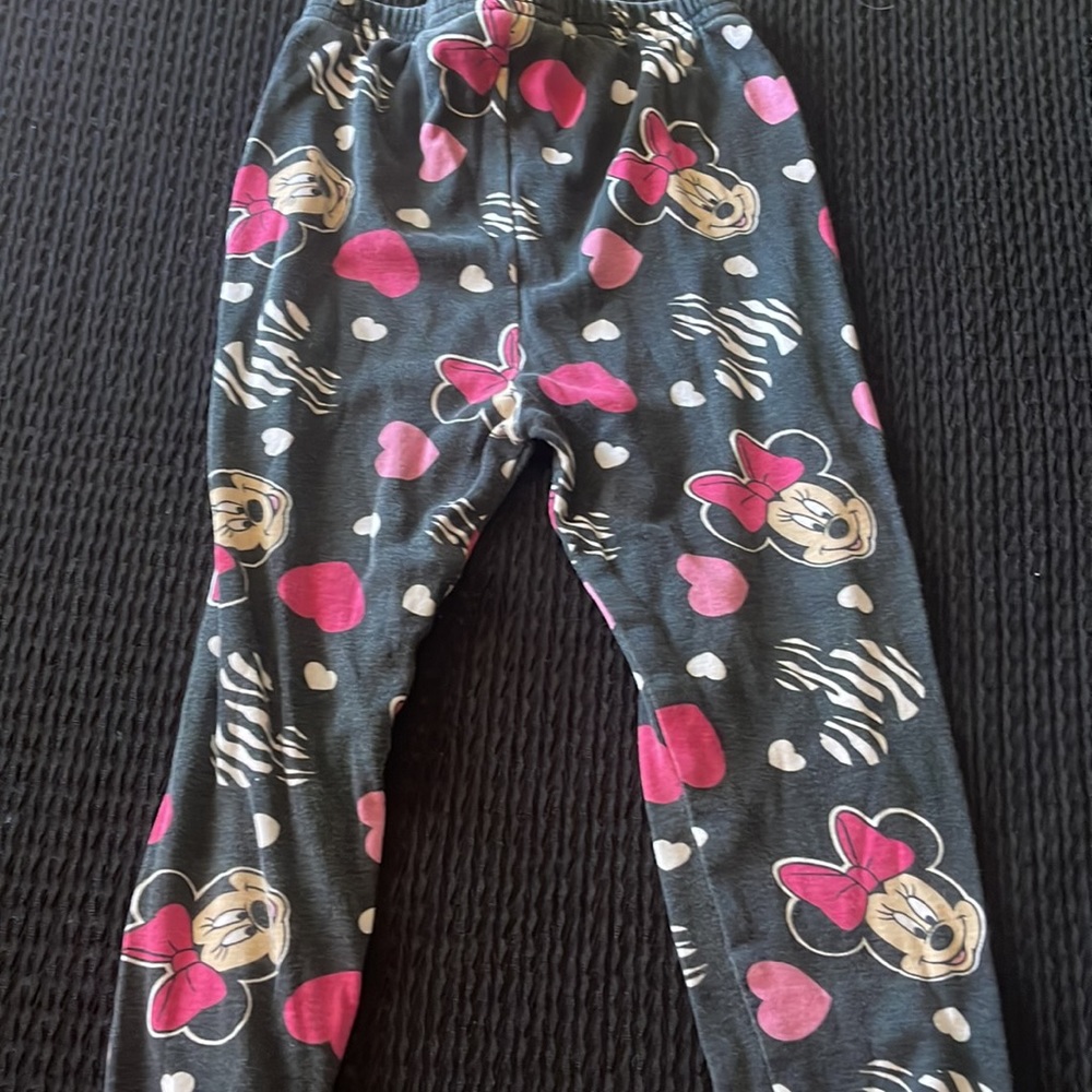 Minnie Mouse 2pc pajama set - Picture 6 of 6